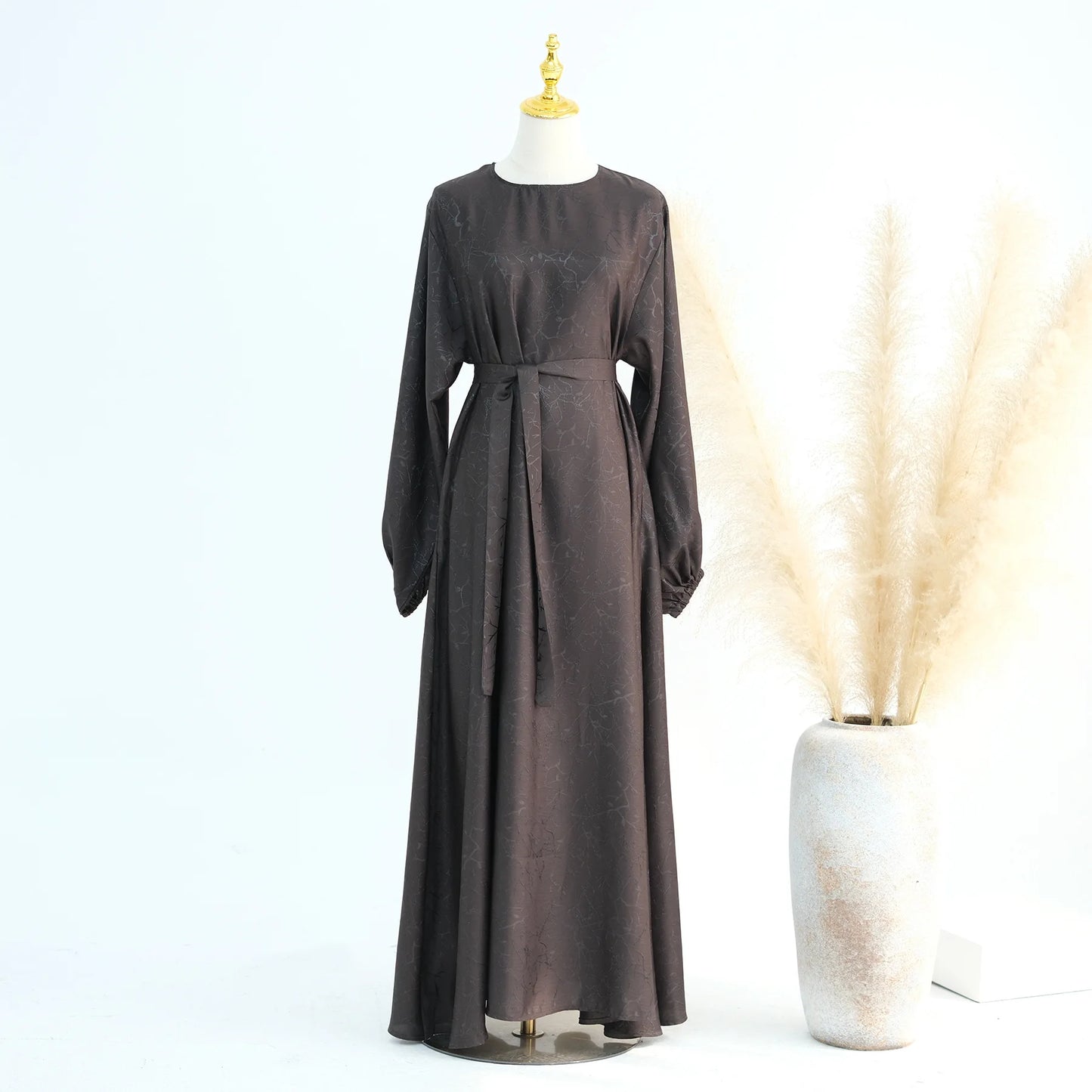 Elegant Slim Fit Abaya